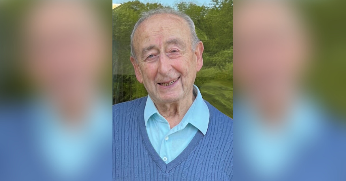 Roberto Criscuolo Obituary August 21, 2022 Sheenan Funeral Home