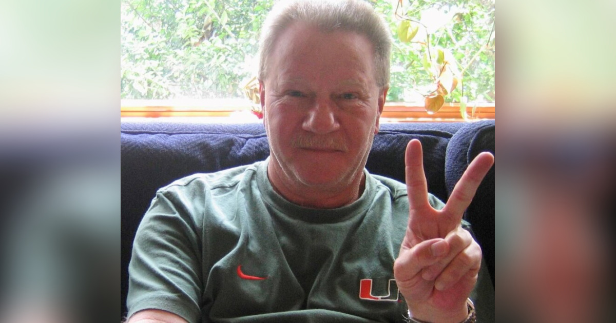 L. Thomas Spontak Obituary October 30, 2022 Sheenan Funeral Home