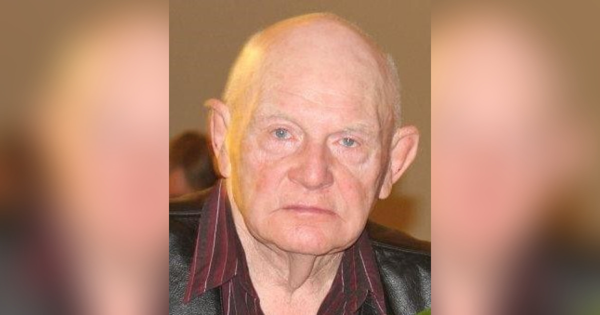 Obituary for Clifton F. Zeeck Crawford Osthus Funeral Chapel