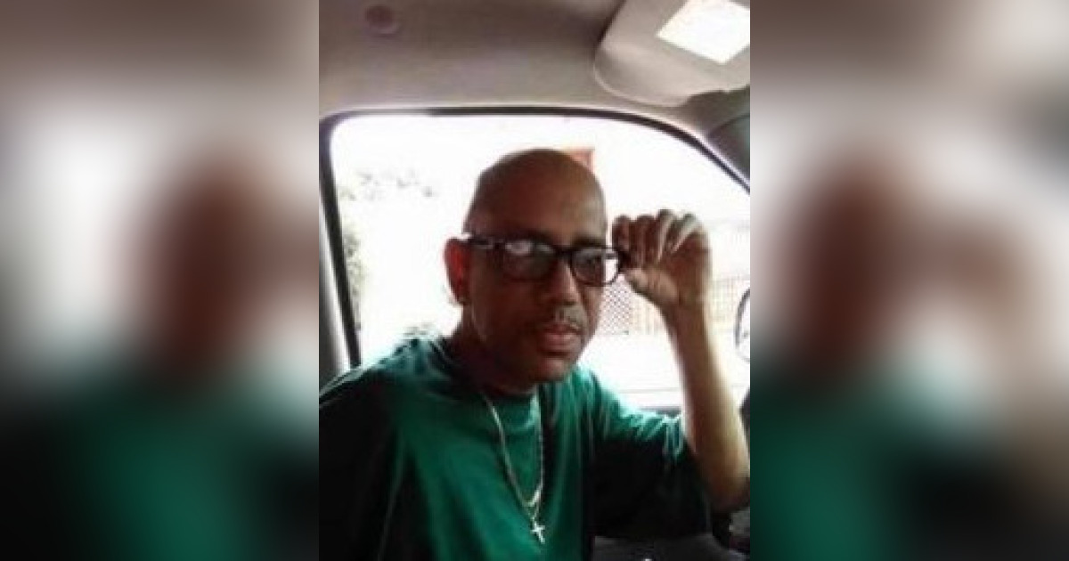 Wendall White "Carl"