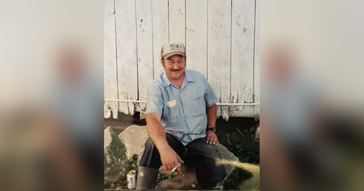 Obituary for Stephen Hall ThornBlack Funeral Home Inc.