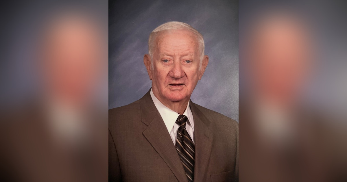 Obituary for Estill Boggs, Jr. July 17, 2023 BarrPrice Funeral Home