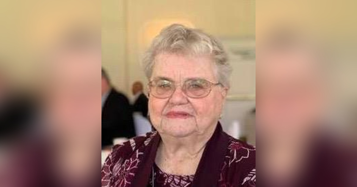 Virginia Heinrichs Obituary October 13, 2022 Wood Funeral Home