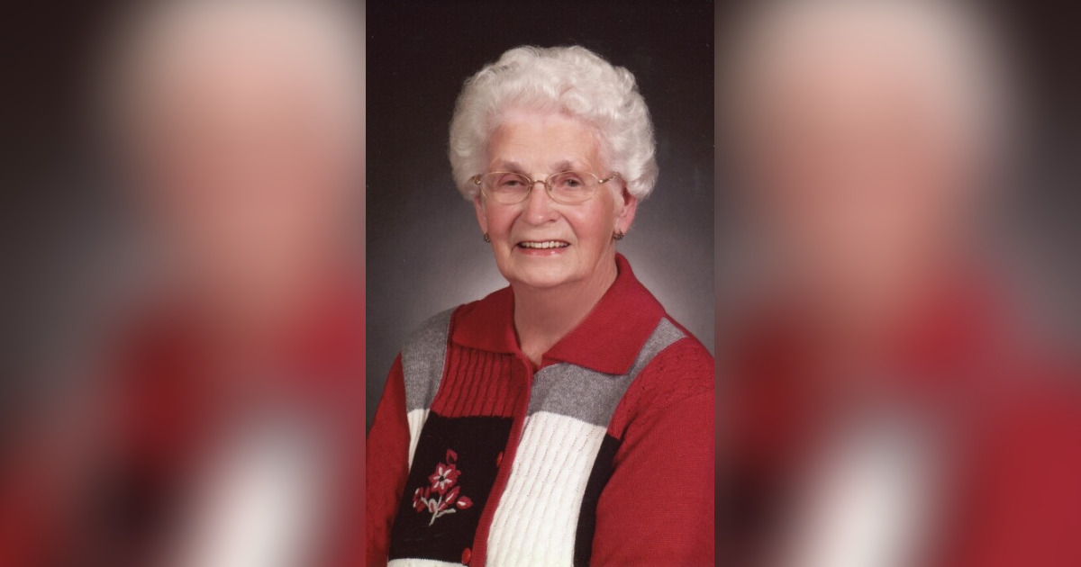 Joan Sands Obituary May 20, 2022 Picha Funeral Home Wonewoc, WI