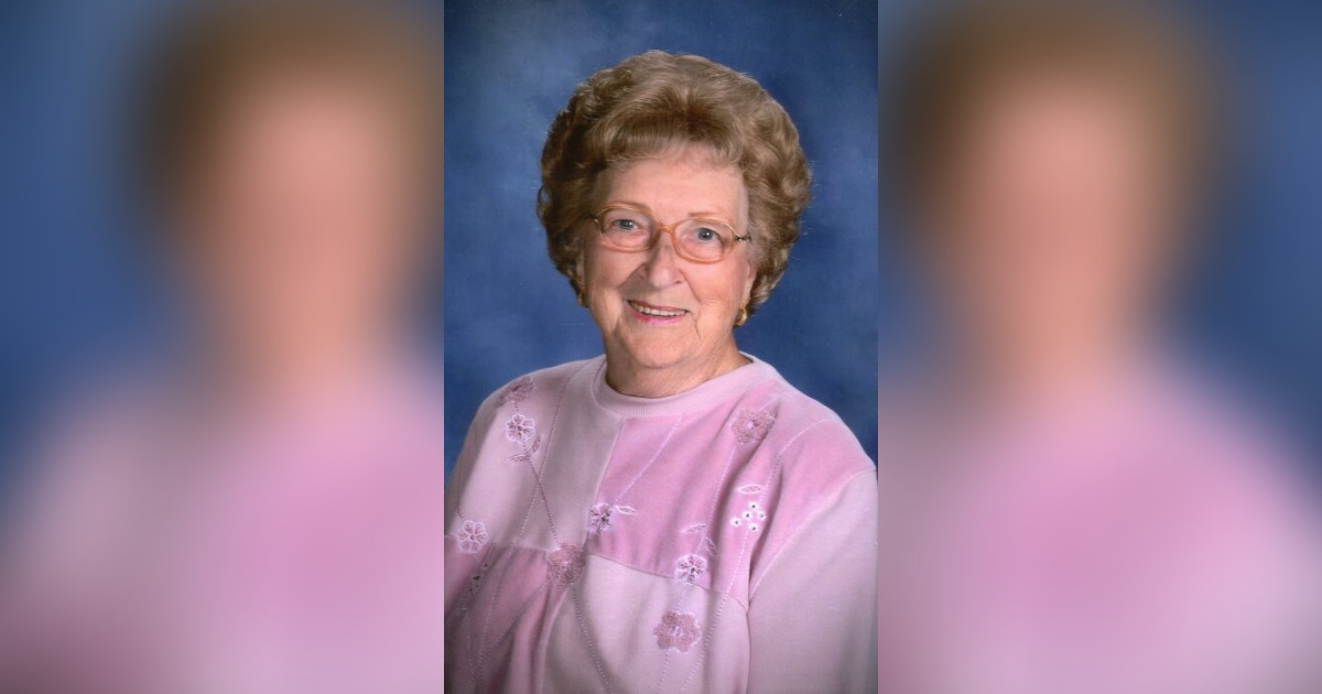 Doris Herrewig Obituary April 19, 2023 Picha Funeral Home Wonewoc, WI