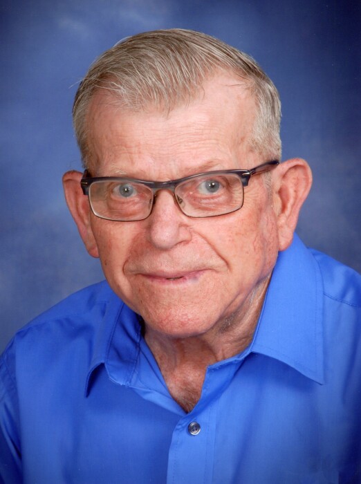 Richard Fronk Obituary November 5, 2023 Picha Funeral Home Hillsboro, WI