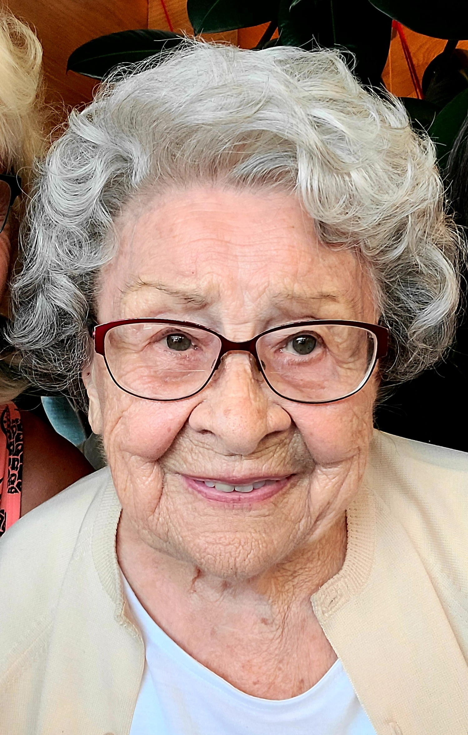 Mary Lalic Obituary October 25, 2020 Westrum Funeral Service, INC