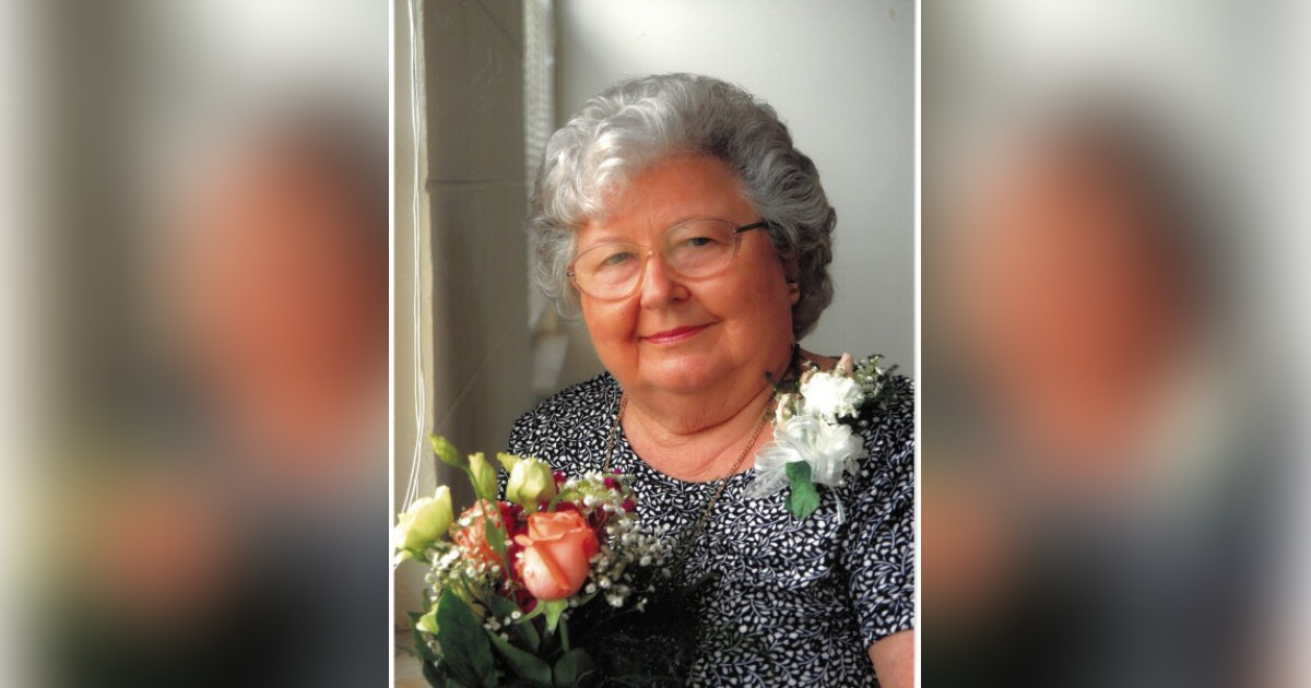 Obituary for Yvonne "Vonnie" (White) Beach AllenSummerhill Funeral