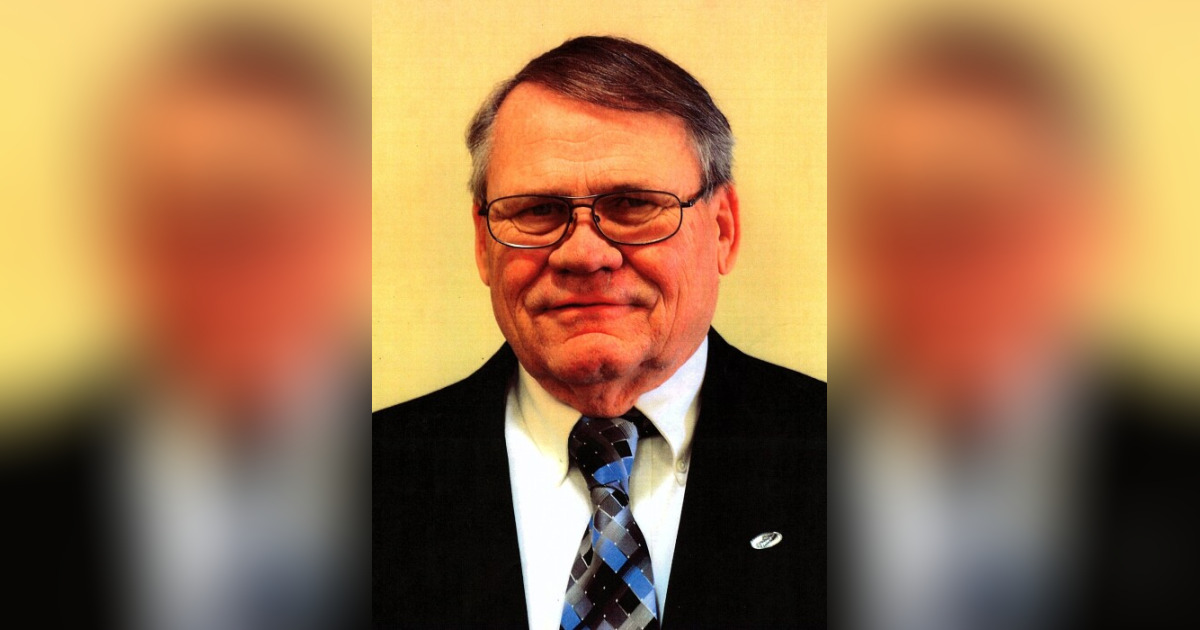 Obituary for DeLyle William Pankratz Range Funeral Home