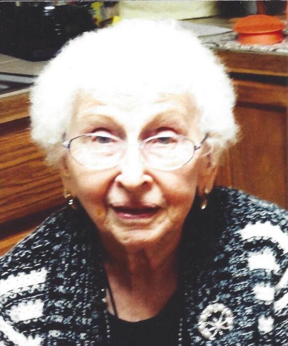Lola Lowry Obituary June 16, 2023 Johnson and Vaughn Funeral Home, Inc. Fairfield, IL
