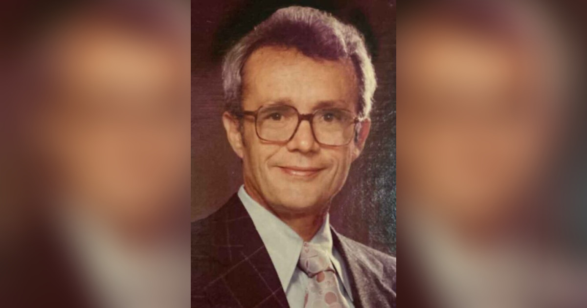 Sr. Dr. John Buckley