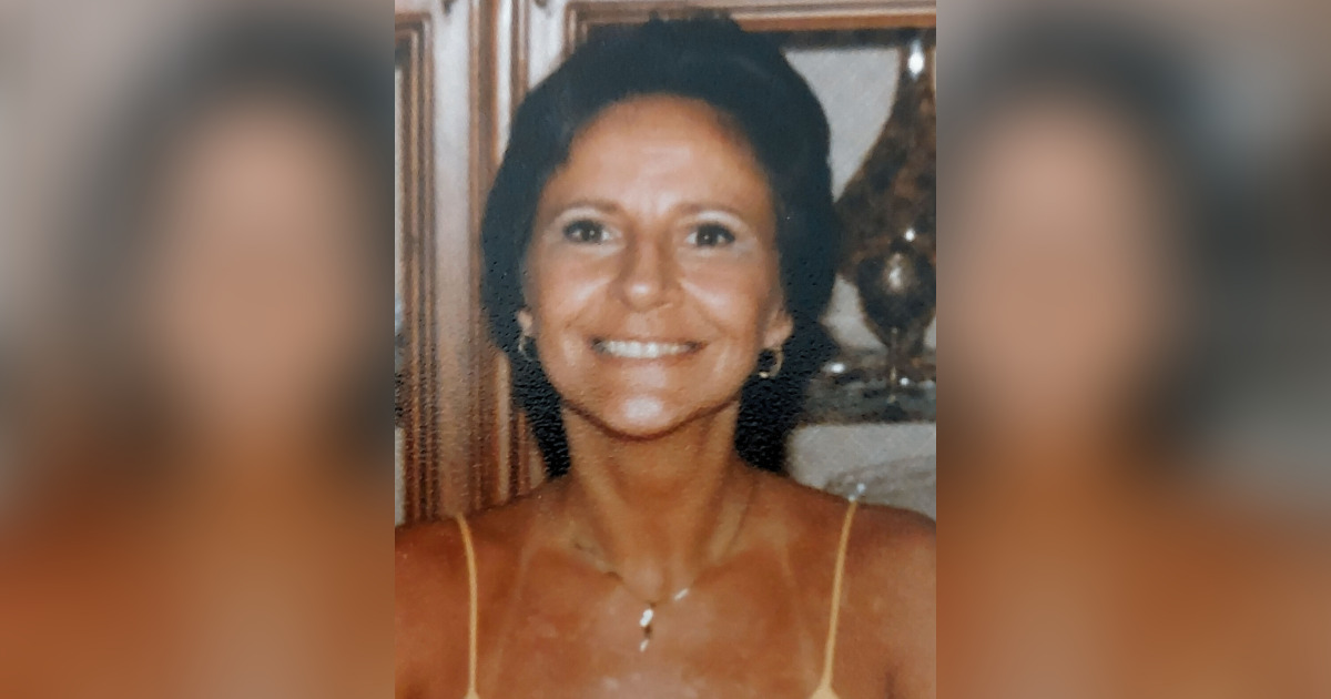 Obituary for Jan Louise Mitchell Simple Traditions