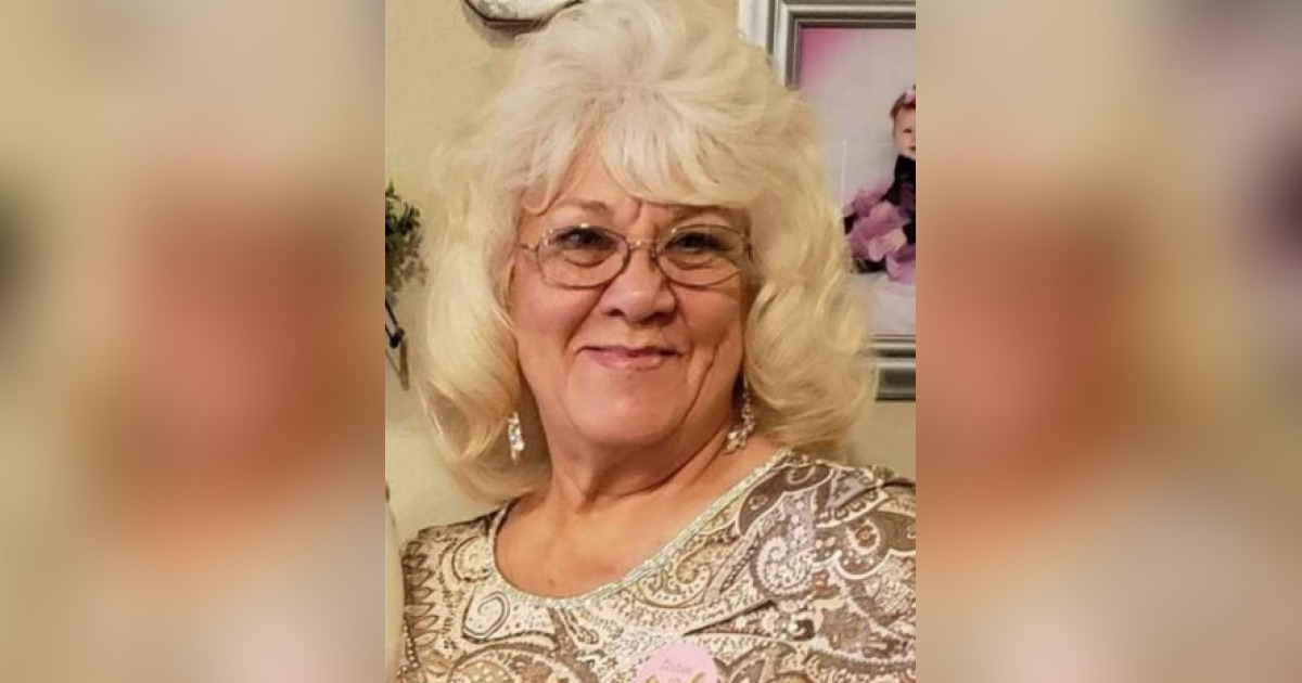 Obituary for Patricia "Patsy" Ann Hampton Roberts & Martinez Funeral Home