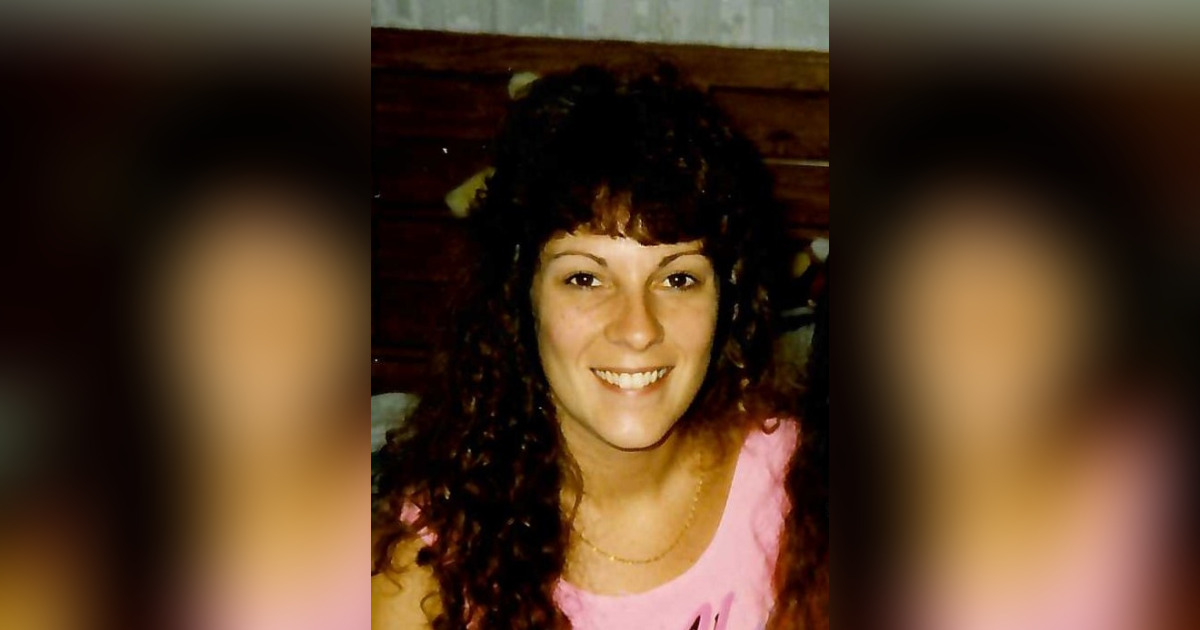 Obituary for Laura J. Papineau Holt Funeral Home