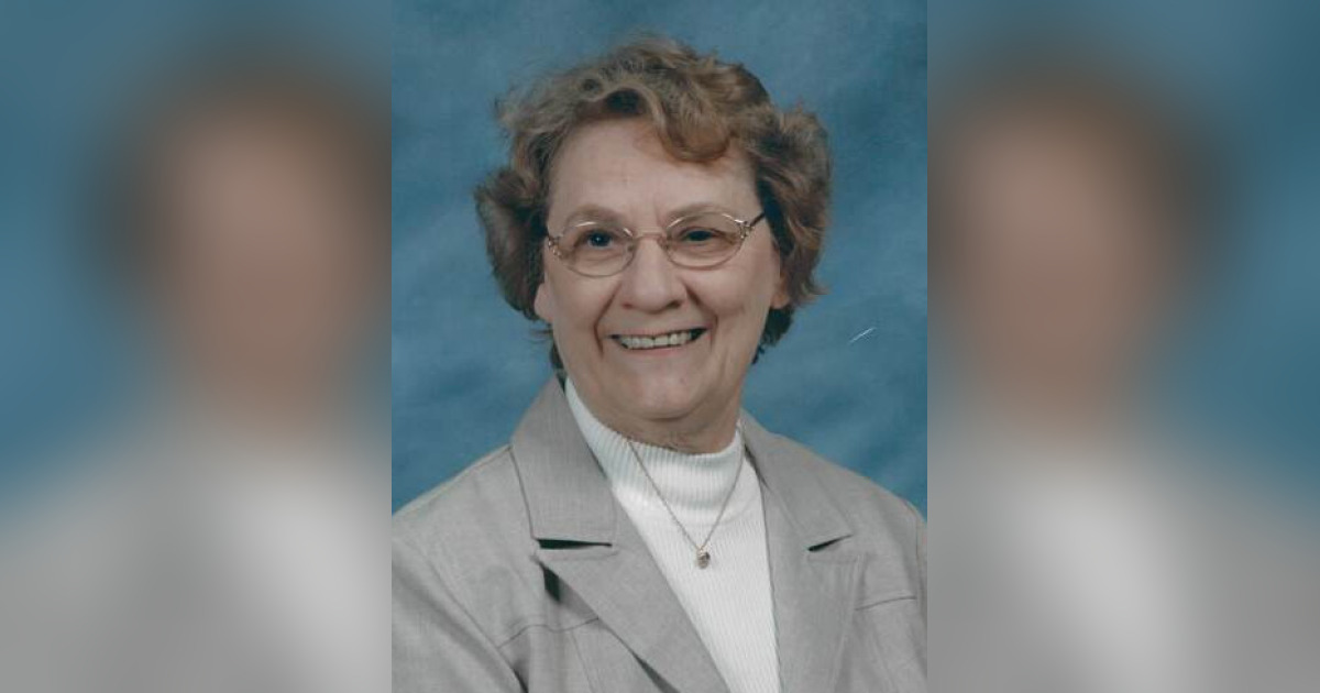 Obituary for Helen (Cloutier) Niles Borek Jennings Funeral Homes