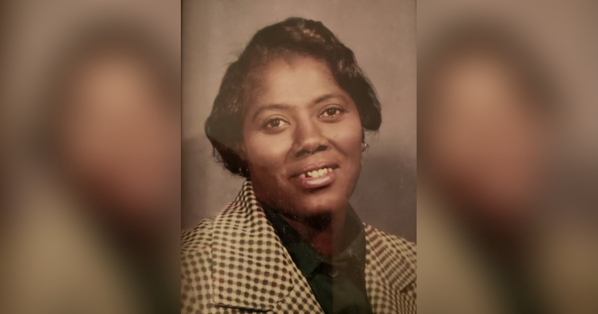 Earnestine Traylor Neal