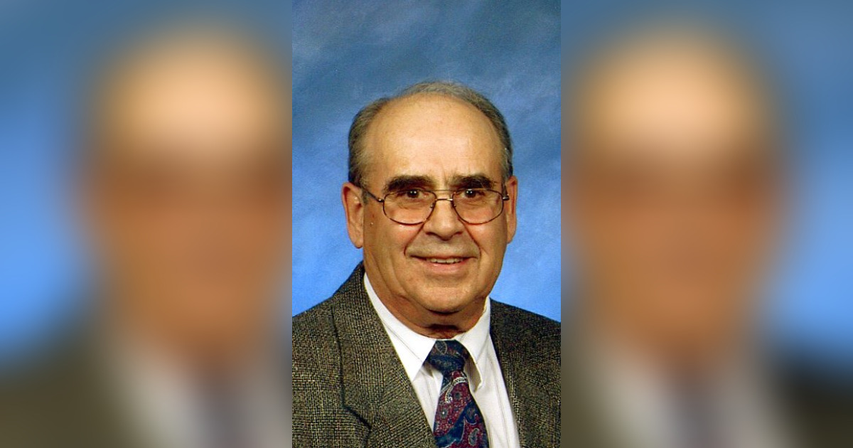 E. "Ken" Henige Obituary Apr 24, 2023 Chesaning, MI