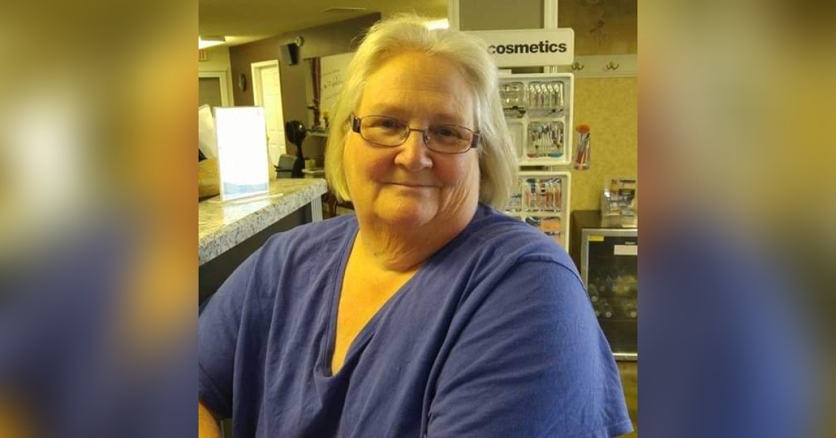 Julie Kinsey Obituary August 30, 2023 Neal's Funeral Home Osgood, IN