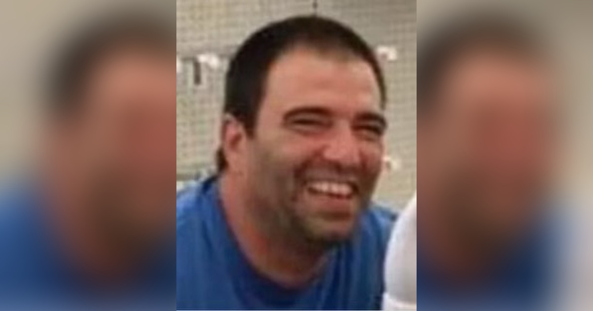 Jr. Robert Guilmette