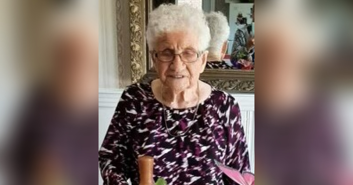 Lola "Polly" Barrett