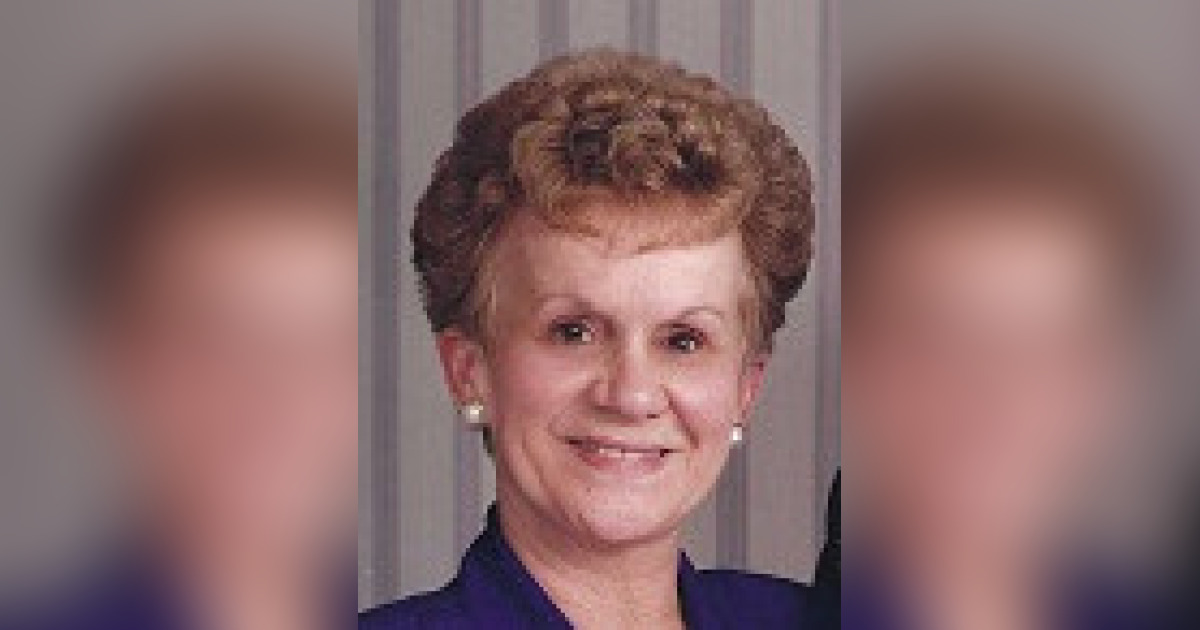 Obituary for Jeannine (Desmarais) Sullivan Barry J. Farrell Funeral Home
