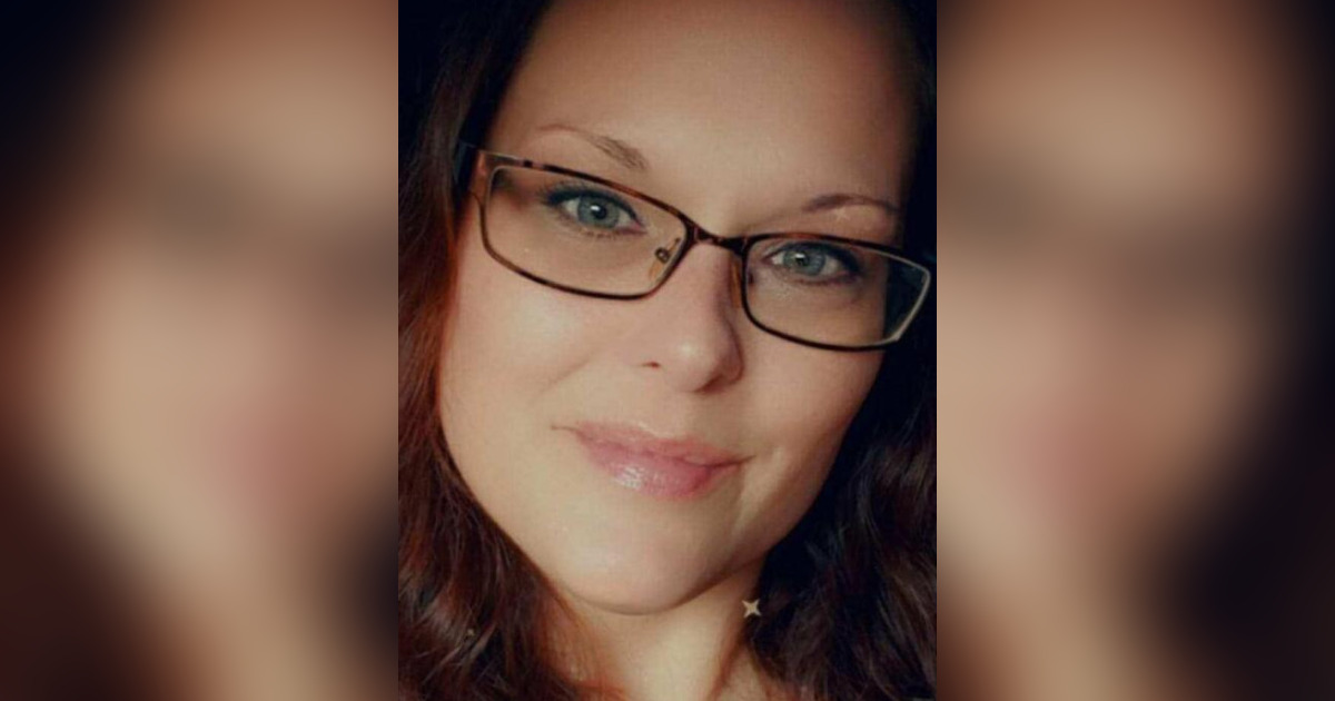Jessica Peterson Obituary May 17, 2022 CarrYager Funeral Home LLC