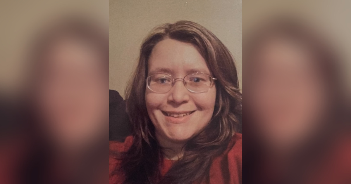 MELANIE HOLSING Obituary June 2, 2022 BurhansCrouse Funeral Home Dunbar, PA