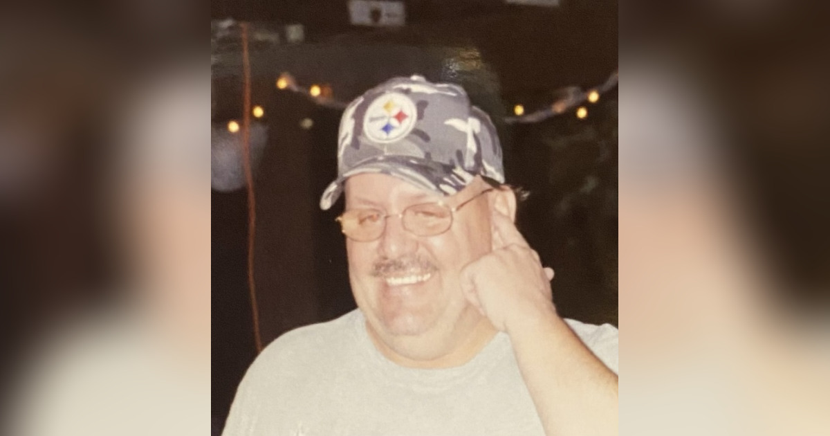 MICHAEL QUINLAN Obituary September 4, 2023 BurhansCrouse Funeral Home Dunbar, PA