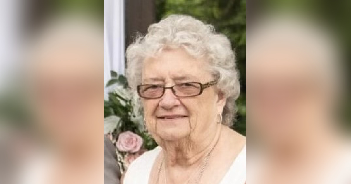 LOIS LANE Obituary Nov 27, 2023 Dunbar, PA