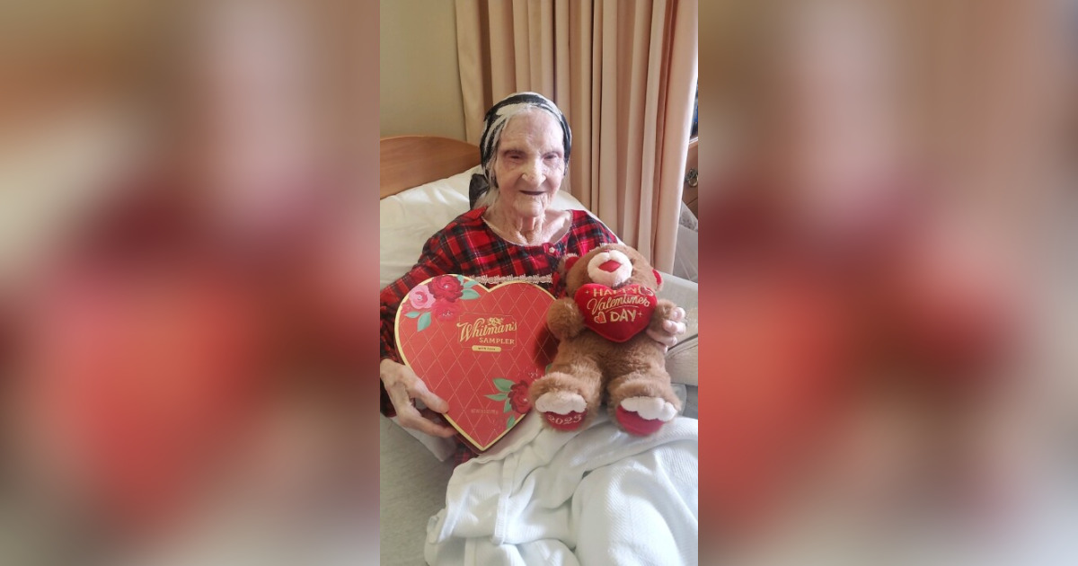 Livingston Funeral Home  Hattie Booher