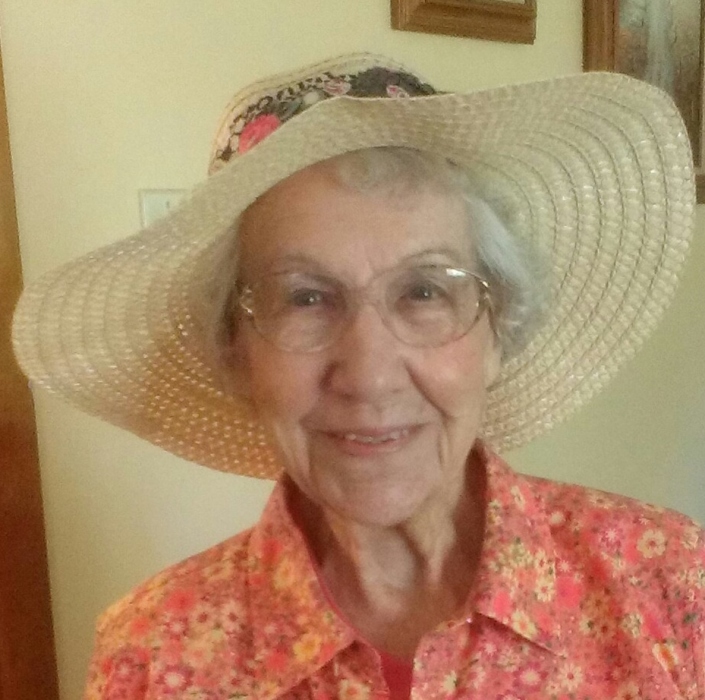Obituary for May (Gelushia) Davis