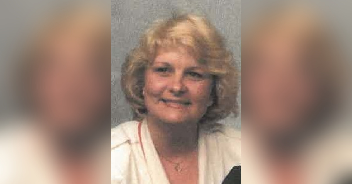 Lori LishenessHooten Obituary Nov 8, 2022 Westfield, MA