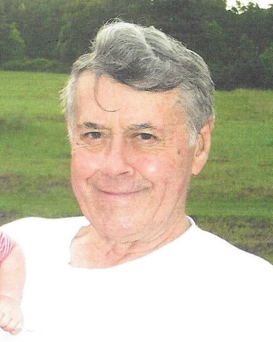 Obituary for Darrell E. Smith Leo M. Bacha Funeral Home, Inc.