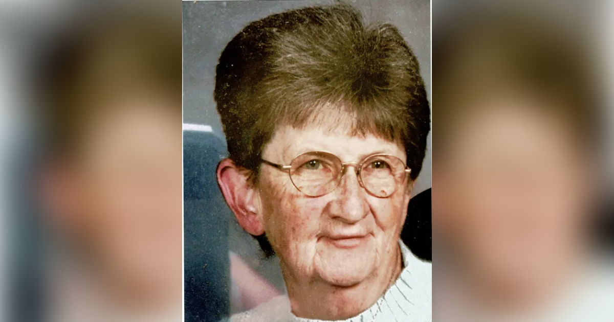 Obituary for Carolyn B. (Brownlee) Lawler Young Funeral Home And