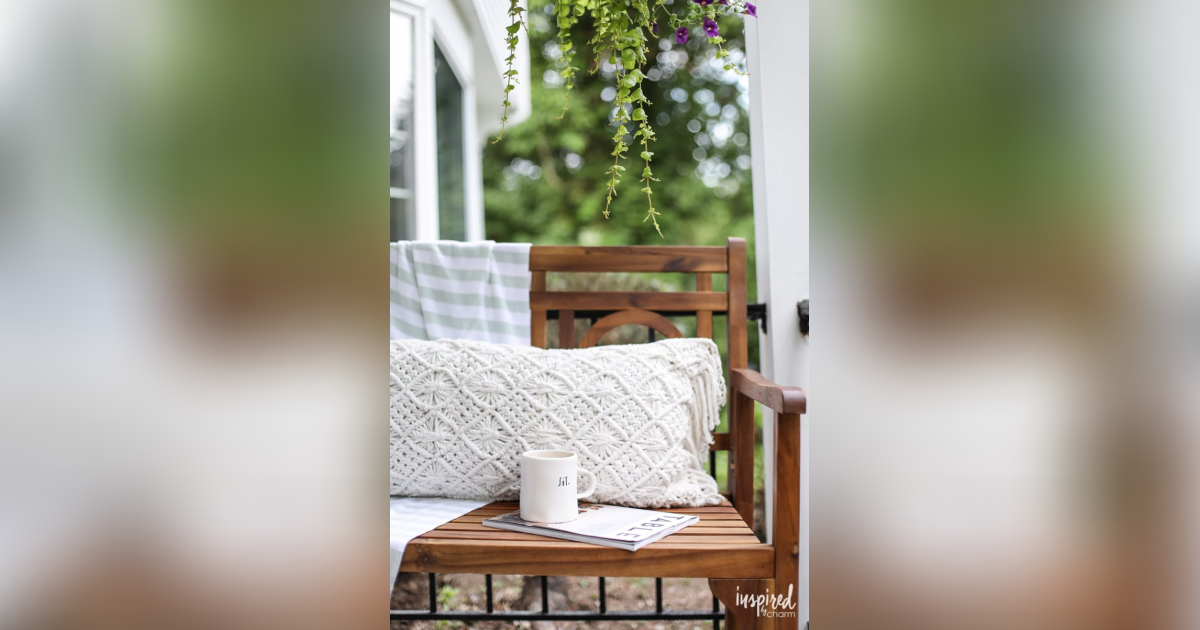 Sharon "Shari" Mitchem