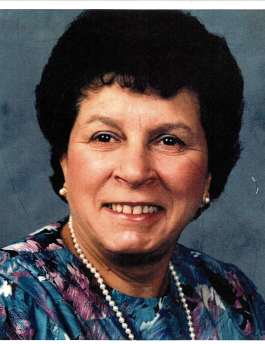 Obituary for Doris Hall (nee Chamberlain) November 18, 2022