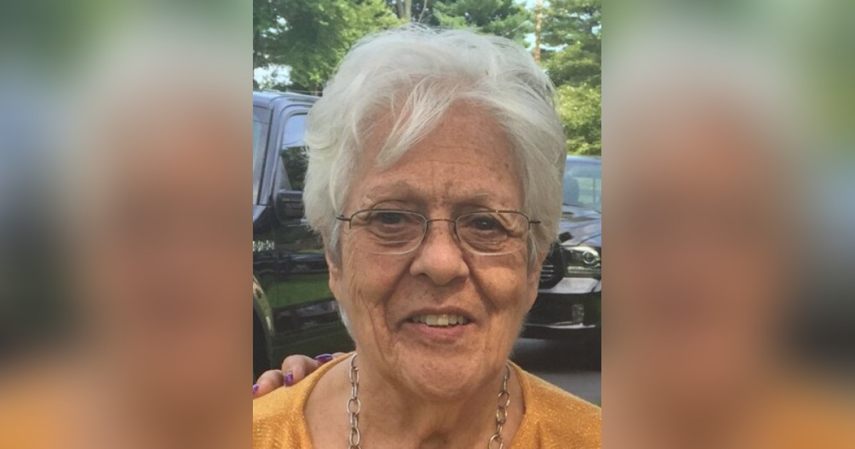 Loretta Valente Obituary May 28, 2023 Nichols Funeral Home