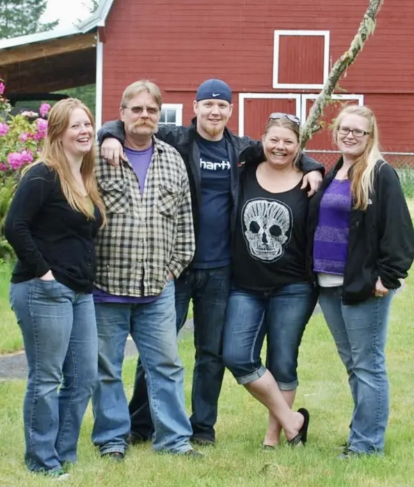 Ted Wachter Obituary April 10, 2023 Cattermole Funeral Home