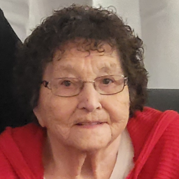 Mary Holomay Obituary June 7, 2023 Paull Funeral Home Swan River, MB