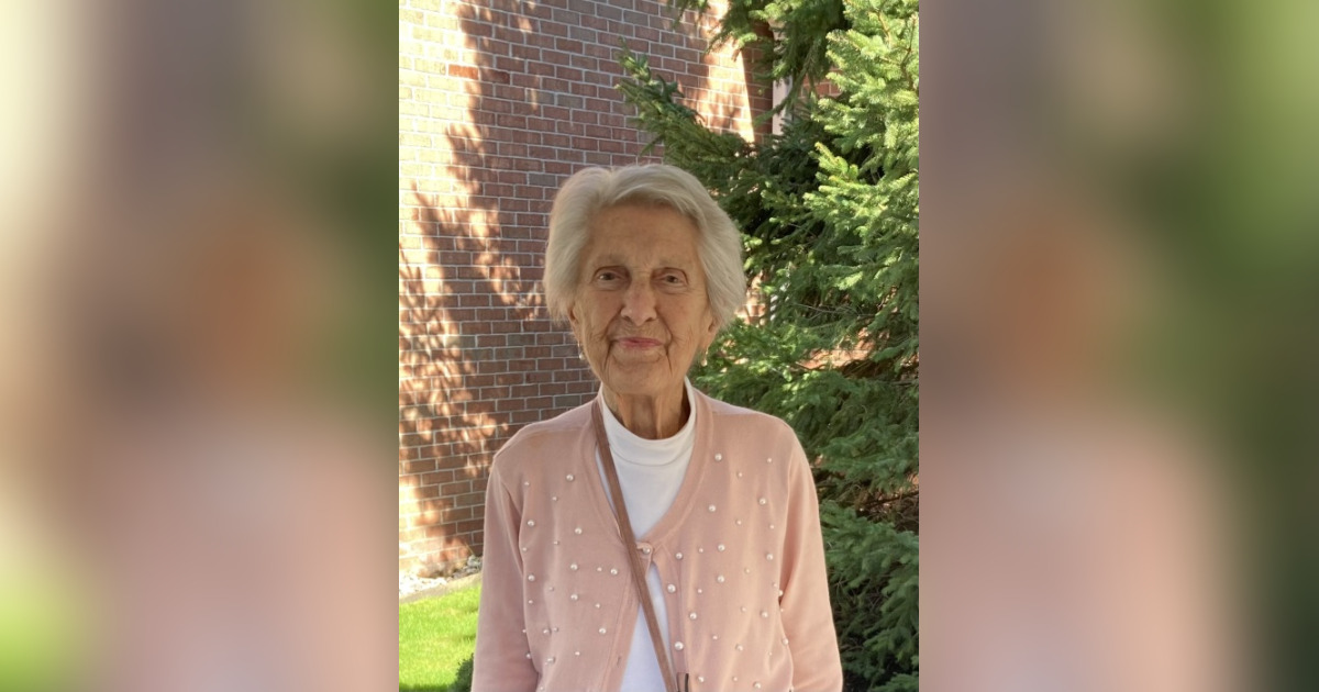Obituary for Geraldine Davis Gosselin Funeral Home