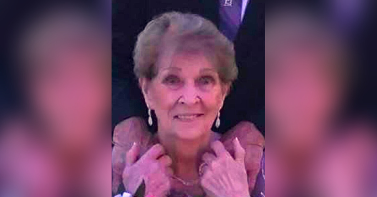 Delores "Lois" Makarovich