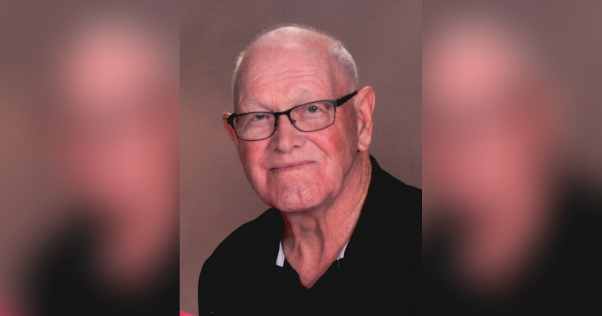Obituary for Albert L. Pettet RobertsWinegardner Funeral Home