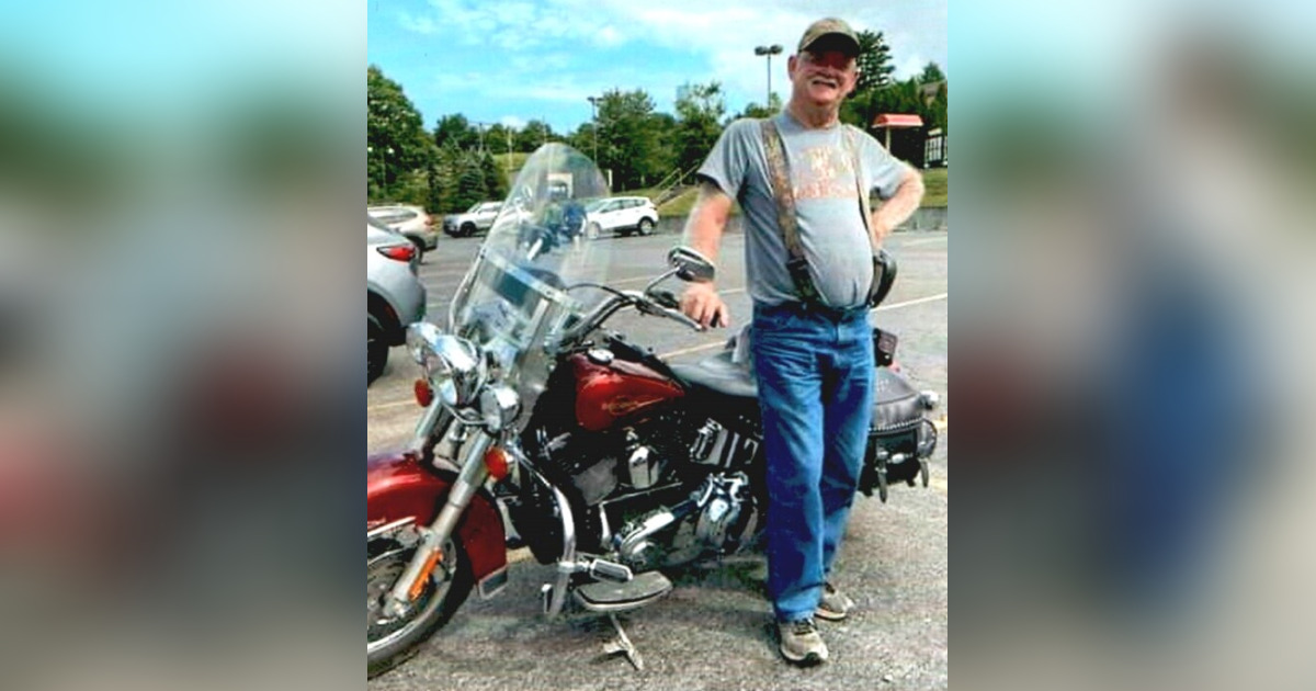 Obituary for Charles Clark Hurst, Sr. RobertsWinegardner Funeral Home