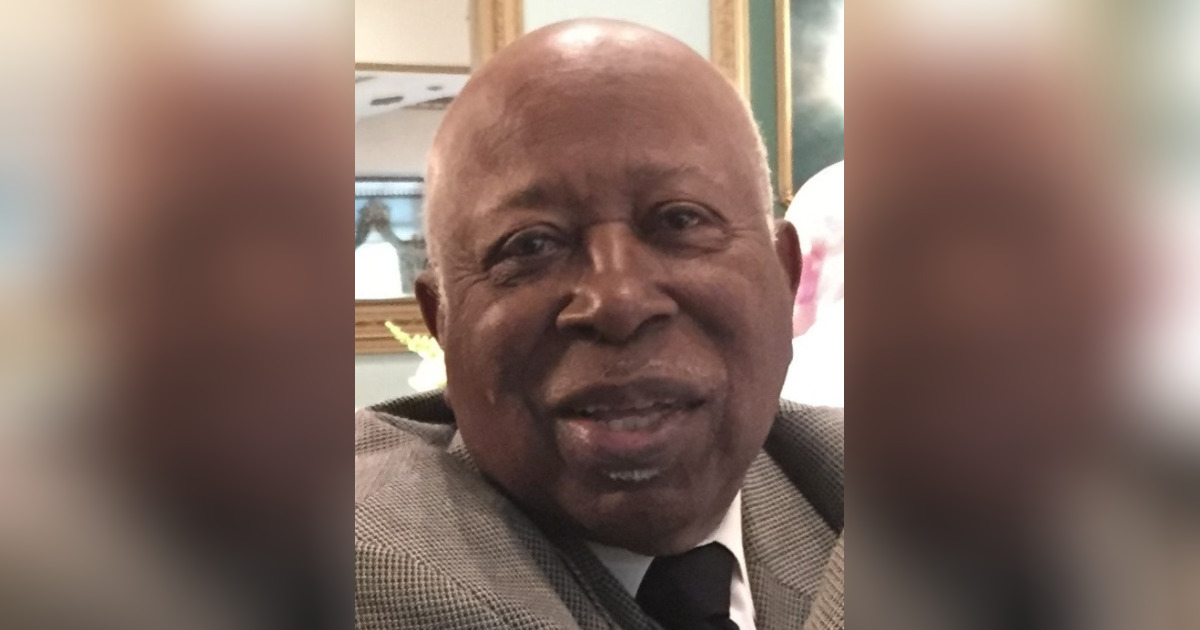 Jr. Benjamin Elliott