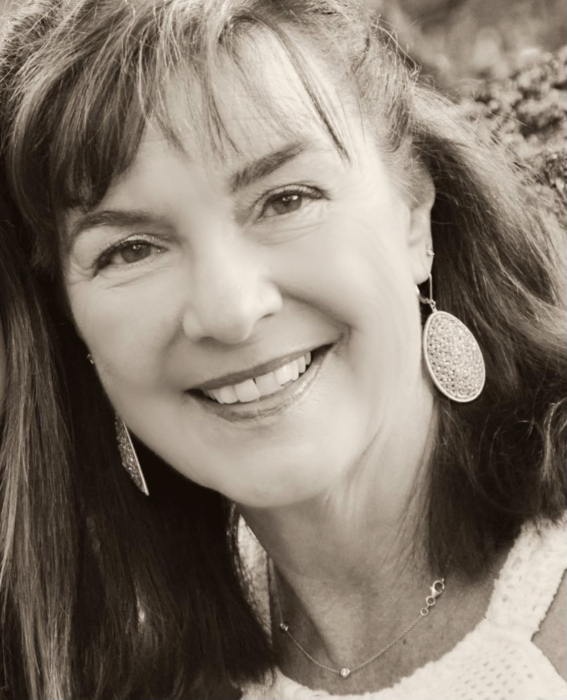 Karen Elliott Obituary May 1, 2023 Hartley Funeral Home Cicero, IN