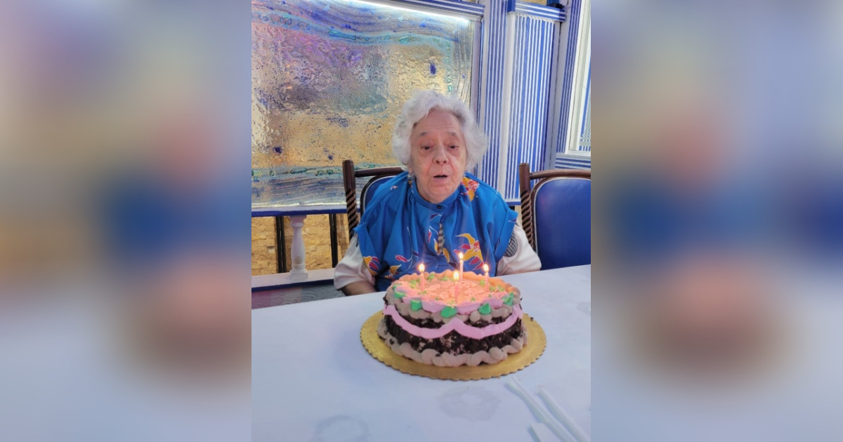 Susan Delaportas Obituary August 12, 2022 Vinson Funeral Home