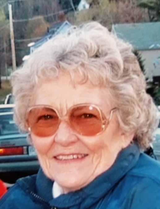 Obituary for Agnes "Aggie" Ellen (Harrigan) Andross Ross Funeral Home