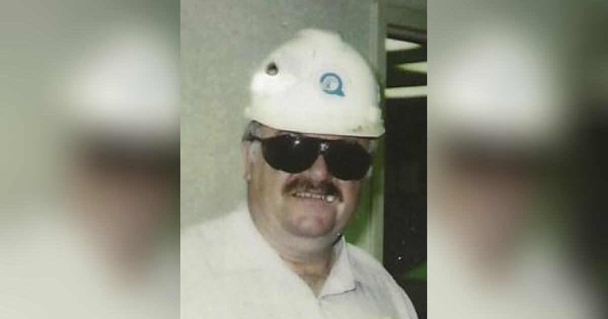 Curtis Simington Arrrangement December 17, 2022 Miller Funeral Home