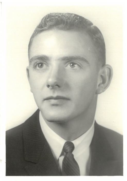 Obituary for Thomas E. Evans | Daly Leach Memorial Chapel