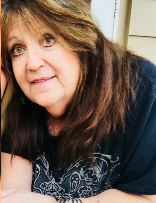 Lindsay Francis's Instagram, Twitter & Facebook on IDCrawl